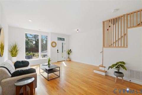 Tiny photo for 2325 Apple Alley, Richmond, VA 23220 (MLS # 2624007)