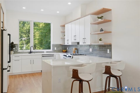Tiny photo for 2325 Apple Alley, Richmond, VA 23220 (MLS # 2624007)