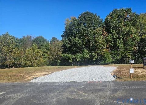 Photo of 1910 Woodland Trail, Farmville, VA 23901 (MLS # 2529949)