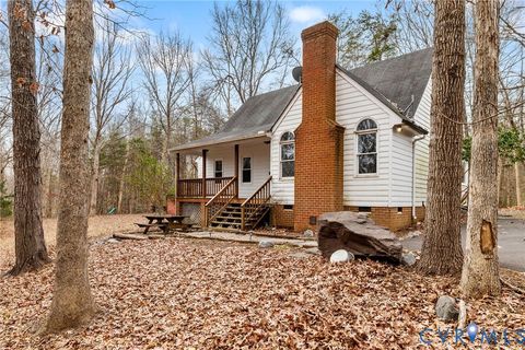 Photo of 3621 Old Buckingham Road, Powhatan, VA 23139 (MLS # 2533378)