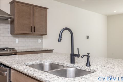 Tiny photo for 18365 Palisades Court, Moseley, VA 23120 (MLS # 2533379)