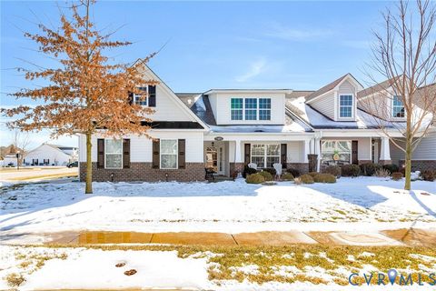 Photo of 7401 Leaf Fall Way, Mechanicsville, VA 23111 (MLS # 2602988)
