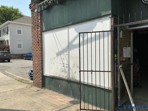 Tiny photo for 1105 W Washington Street, Petersburg, VA 23803 (MLS # 2610811)
