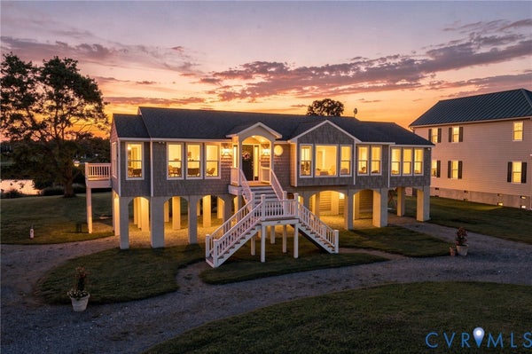 219 RIVERSIDE DR, LANCASTER, VA 22503 - Image 6a8459cb6a432f9459a1a0d6c8dbefe7/2082249816