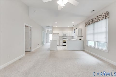 Tiny photo for 20 Bay Court, Kilmarnock, VA 22482 (MLS # 2613123)