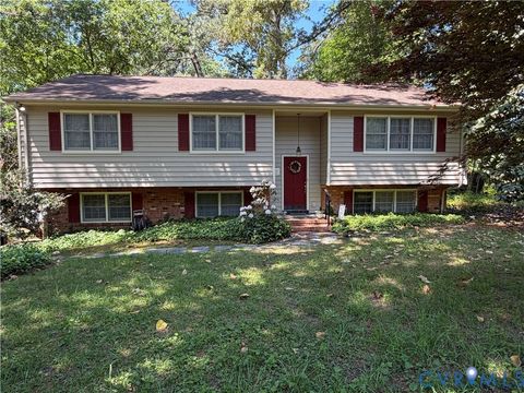 Photo of 5511 Buxton Court, Chester, VA 23831 (MLS # 2610668)