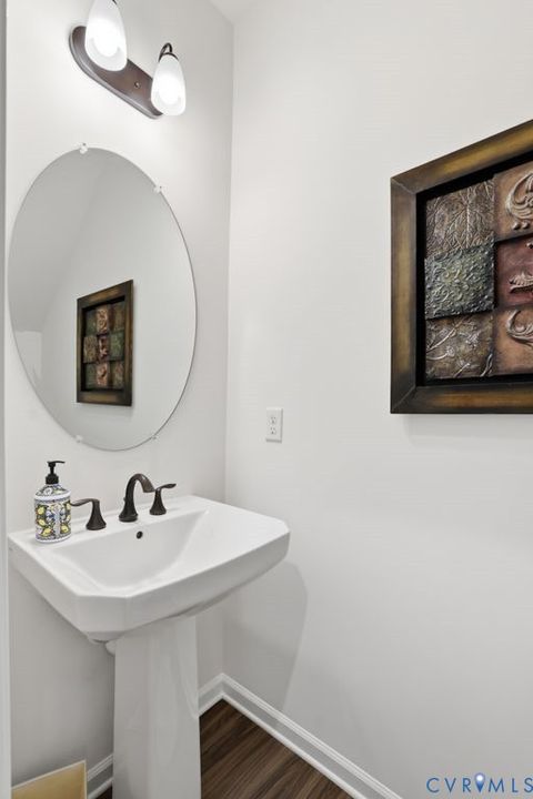 Tiny photo for 7712 Hawthorne Avenue, Henrico, VA 23227 (MLS # 2612521)