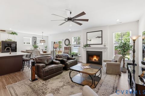 Tiny photo for 7712 Hawthorne Avenue, Henrico, VA 23227 (MLS # 2612521)