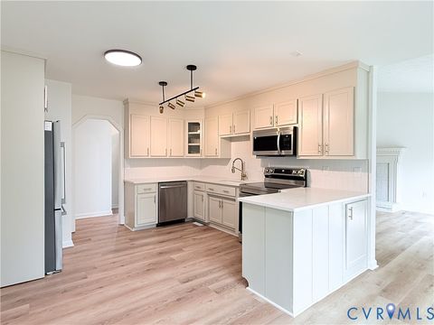 Tiny photo for 4707 Mason Woods Court, Chesterfield, VA 23234 (MLS # 2604434)