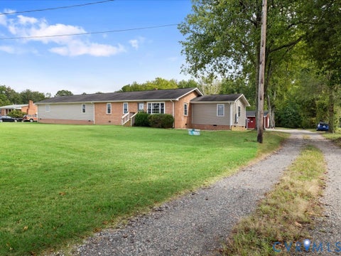 Photo of 10027 Boydton Plank Road, Dinwiddie, VA 23841 (MLS # 2626804)