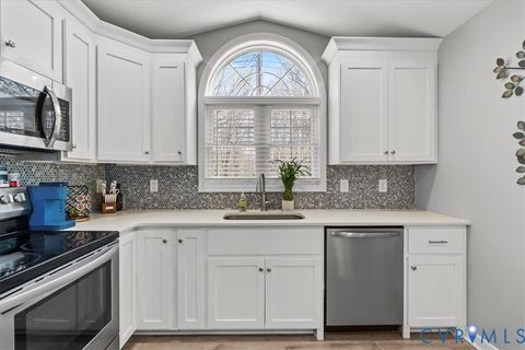 Tiny photo for 600 Highland Avenue, Hopewell, VA 23860 (MLS # 2607368)