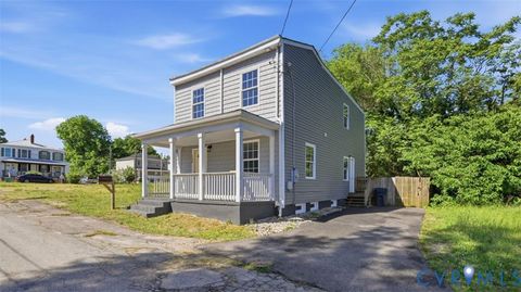 Tiny photo for 620 Gressett Street, Petersburg, VA 23803 (MLS # 2612958)