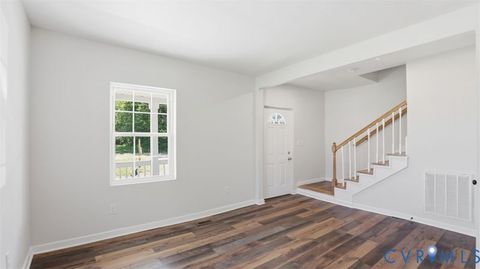 Tiny photo for 620 Gressett Street, Petersburg, VA 23803 (MLS # 2612958)