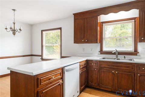 Tiny photo for 4803 E Gurney Court, Chesterfield, VA 23237 (MLS # 2530329)