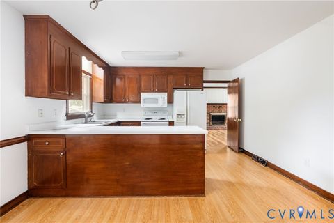 Tiny photo for 4803 E Gurney Court, Chesterfield, VA 23237 (MLS # 2530329)