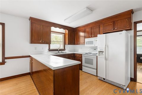 Tiny photo for 4803 E Gurney Court, Chesterfield, VA 23237 (MLS # 2530329)