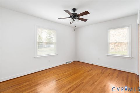 Tiny photo for 4803 E Gurney Court, Chesterfield, VA 23237 (MLS # 2530329)