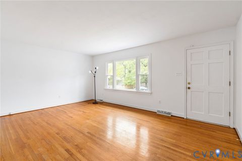 Tiny photo for 4803 E Gurney Court, Chesterfield, VA 23237 (MLS # 2530329)