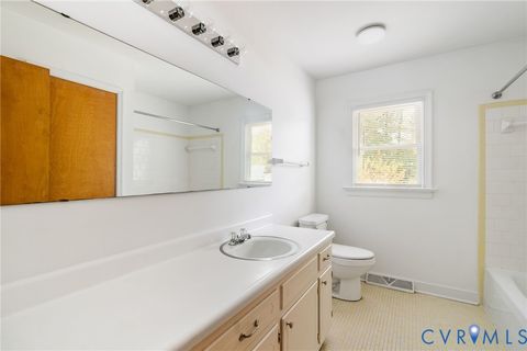 Tiny photo for 4803 E Gurney Court, Chesterfield, VA 23237 (MLS # 2530329)