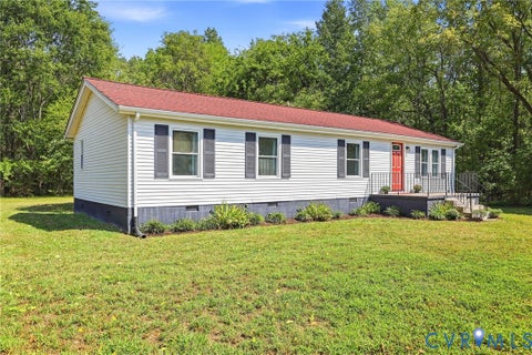 Tiny photo for 8410 Holdsworth Road, Disputanta, VA 23842 (MLS # 2625530)