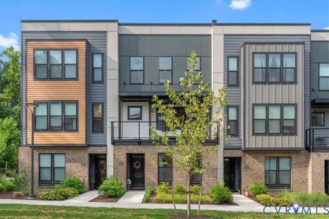 Photo of 4346 Dominion Forest Circle, Glen Allen, VA 23060 (MLS # 2616469)