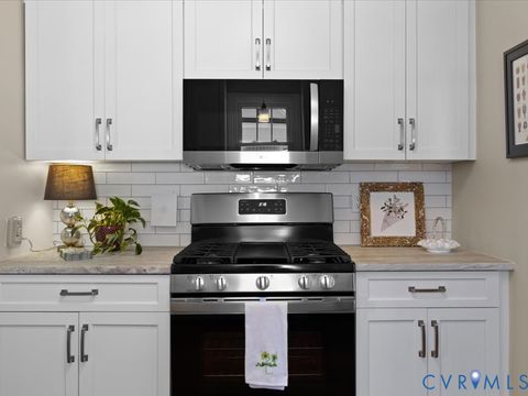 Tiny photo for 829 Pepper Avenue, Richmond, VA 23226 (MLS # 2606368)