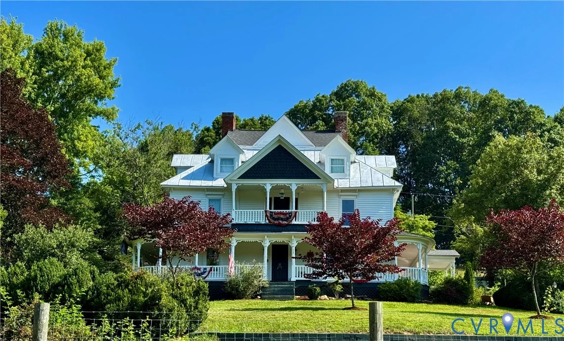 17 River Bend Road, Mouth Of Wilson, VA, 24363