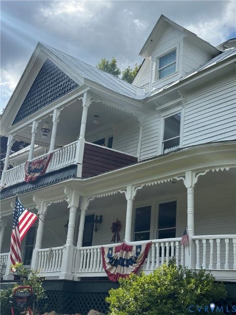 Tiny photo for 17 River Bend Road, Mouth of Wilson, VA 24363 (MLS # 2622669)