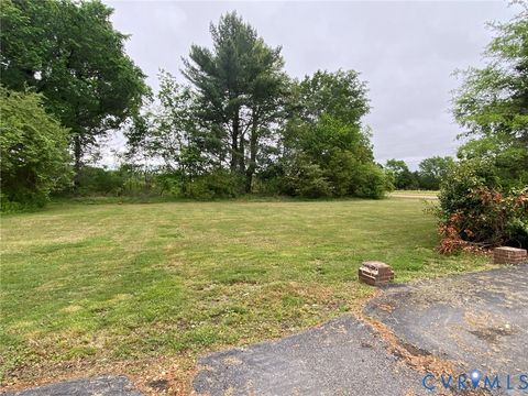 Tiny photo for 222 N Beaver Dam Road, Waverly, VA 23890 (MLS # 2611402)