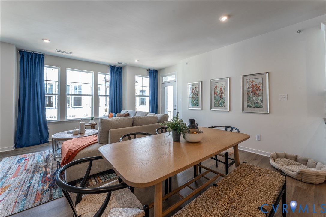 5309 Twisting Vine Lane 204