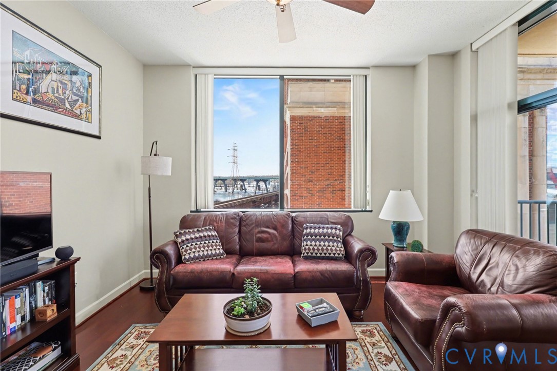 1101 Haxall Point U401