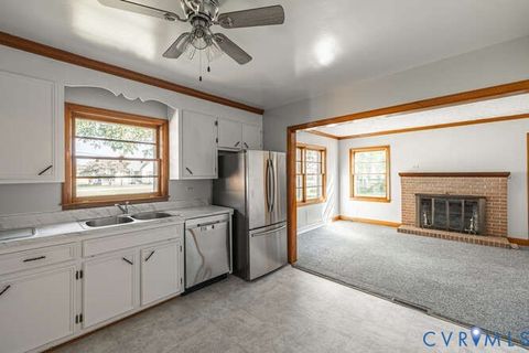 Tiny photo for 4100 Lee Boulevard, Dinwiddie, VA 23803 (MLS # 2612778)