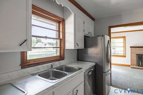 Tiny photo for 4100 Lee Boulevard, Dinwiddie, VA 23803 (MLS # 2612778)