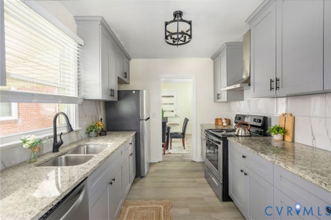 Tiny photo for 750 Hampton Road, Petersburg, VA 23805 (MLS # 2621577)