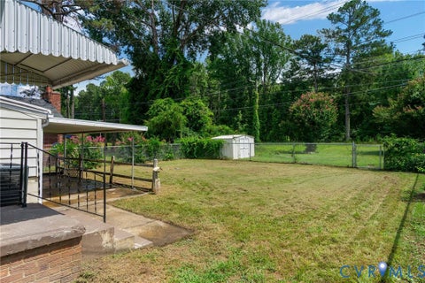 Tiny photo for 750 Hampton Road, Petersburg, VA 23805 (MLS # 2621577)