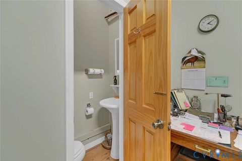 Tiny photo for 55 Cross Street, Urbanna, VA 23175 (MLS # 2527981)