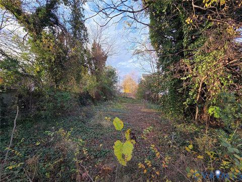 Photo of 2910 Hull Street, Richmond, VA 23224 (MLS # 2532339)