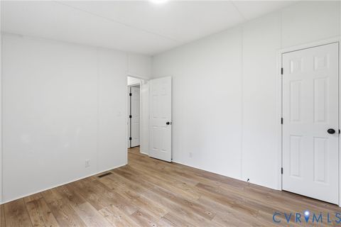 Tiny photo for 480 Coles Creek Lane, Arvonia, VA 23123 (MLS # 2614055)