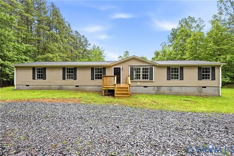 Photo of 480 Coles Creek Lane, Arvonia, VA 23123 (MLS # 2614055)