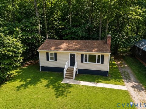 Tiny photo for 7367 Lakeshore Drive, Quinton, VA 23141 (MLS # 2618340)