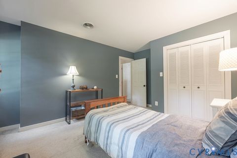 Tiny photo for 11506 Glenmont Road, North Chesterfield, VA 23236 (MLS # 2526405)