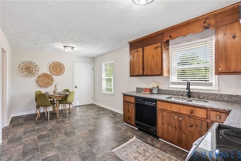 Tiny photo for 18517 Depot Road, Mc Kenney, VA 23872 (MLS # 2608993)