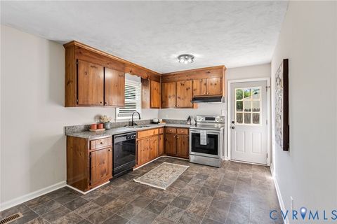 Tiny photo for 18517 Depot Road, Mc Kenney, VA 23872 (MLS # 2608993)