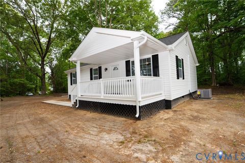 Tiny photo for 317 Wise Lane, West Point, VA 23110 (MLS # 2613110)