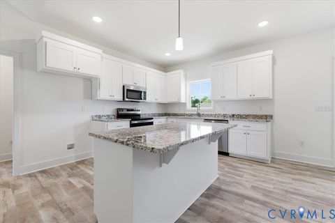Tiny photo for 2206 Grant Street, Hopewell, VA 23860 (MLS # 2612593)