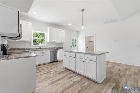 Tiny photo for 2206 Grant Street, Hopewell, VA 23860 (MLS # 2612593)