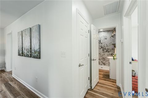 Tiny photo for 1100 E 16th Street, Richmond, VA 23224 (MLS # 2603123)