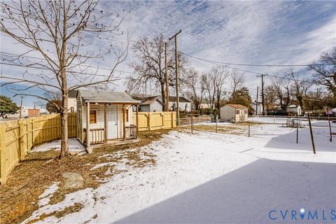 Tiny photo for 1100 E 16th Street, Richmond, VA 23224 (MLS # 2603123)