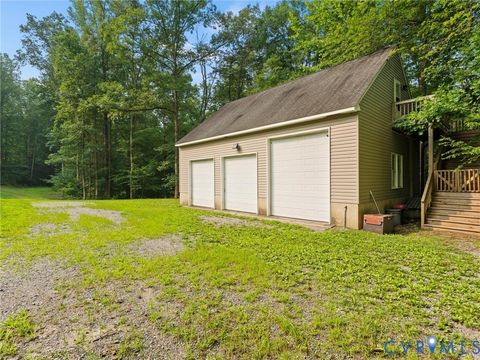 Tiny photo for 7040 Old Roxbury Road, New Kent, VA 23141 (MLS # 2619427)