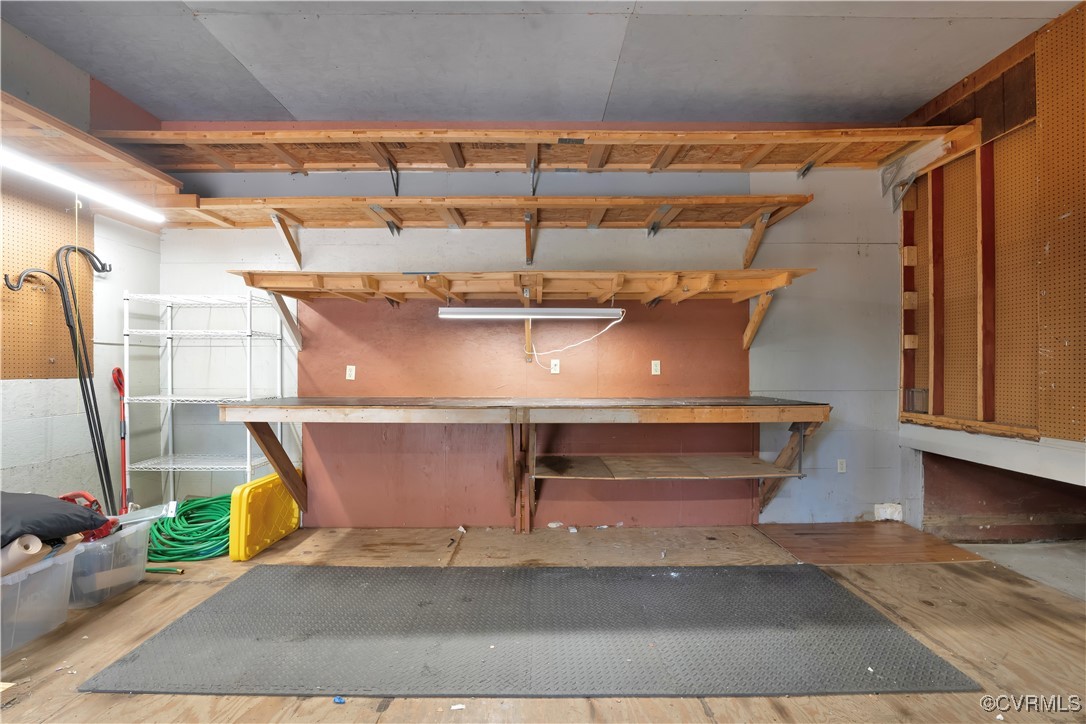 Midlothian / Genito Road, Virginia 23112, United States, 3 Bedrooms Bedrooms, ,2 BathroomsBathrooms,Residential,Pending,14558